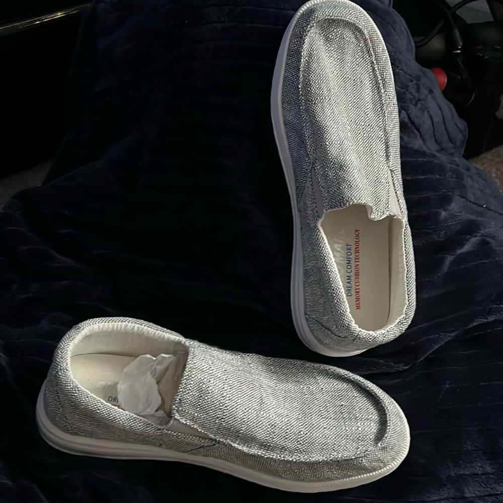 New Never Worn Loafers